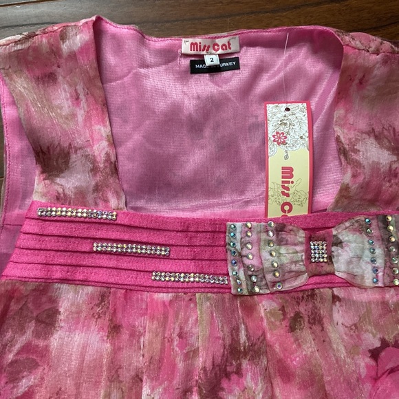 🆕 Pretty pink rose design tunic style dress in size 2 - Picture 2 of 8